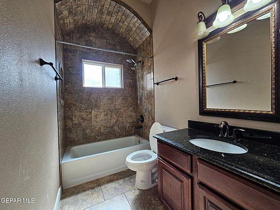 3rd image of 11664 Great Abaco Ct
