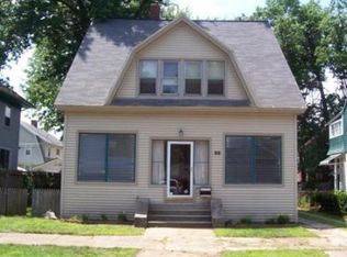 68 Lyndale St, Springfield, MA 01108