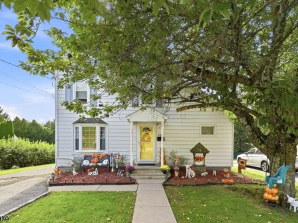 89 Ryerson Ave, Newton Town, NJ 07860