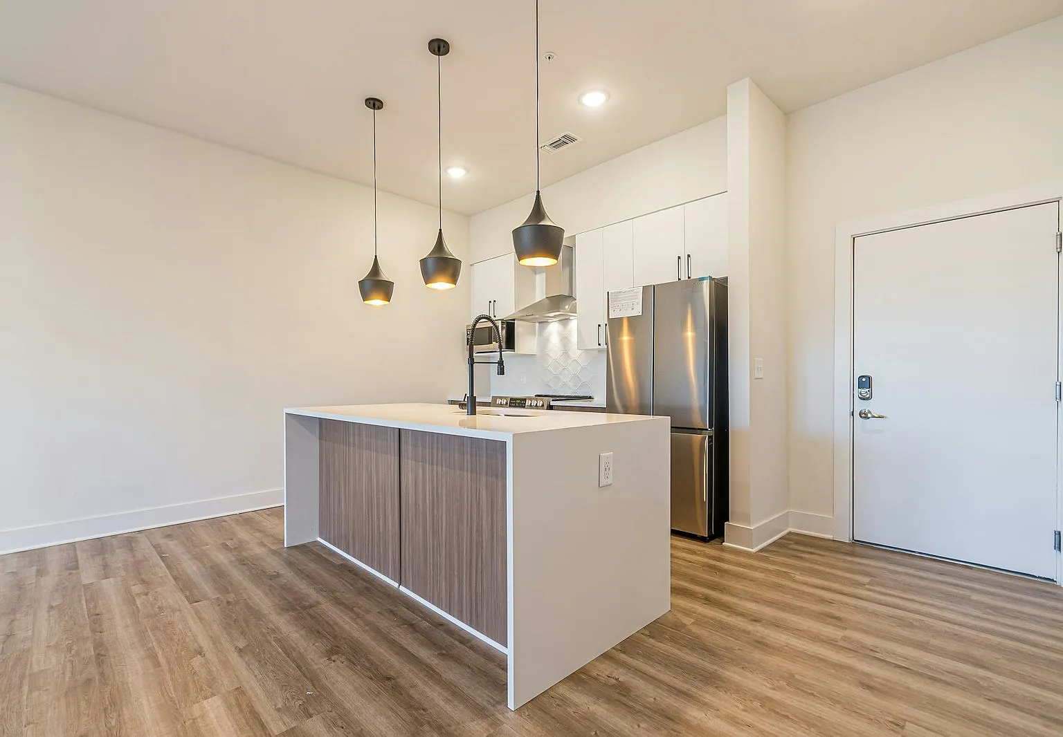 112 Rogers Street Northeast, Unit 601 — Photo 2