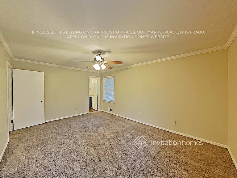 3913 Plantation Dr — Photo 12
