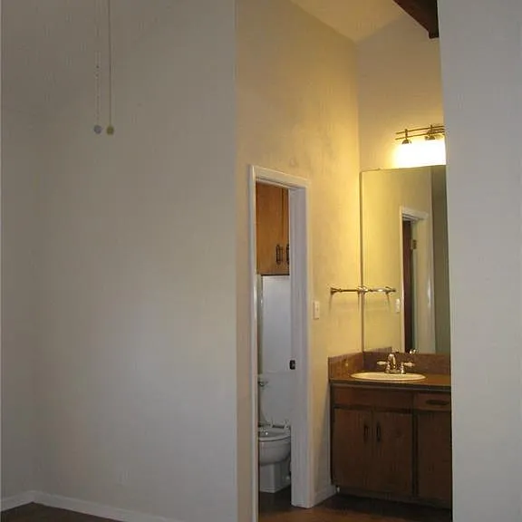 6509 Skycrest Dr — Photo 22