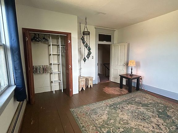 2nd image of 1009 Muddy Creek Forks Rd Floor 2