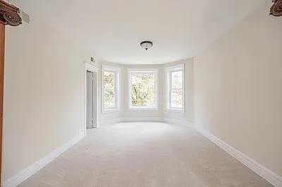 2112 N Avers Ave #1 — Photo 1