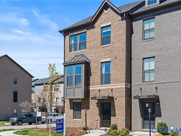 2037 Tobacco Mill St — Photo 3