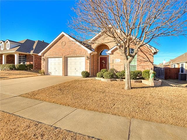 1st image of 6211 Crestmont Ln