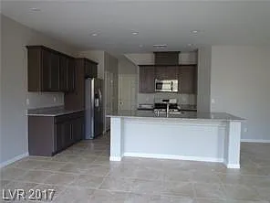 2252 Sky Island Dr — Photo 4