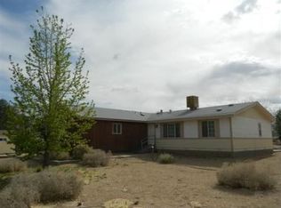 465 Valley Rd, Chalfant, CA 93514