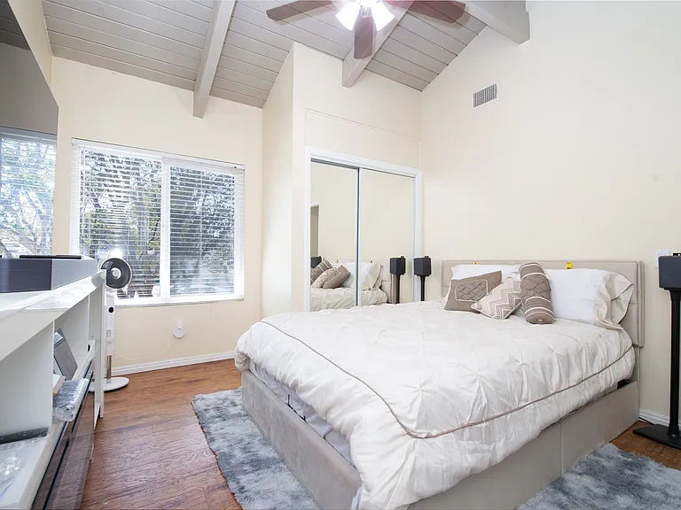 2604 N Tustin Ave #D — Photo 6