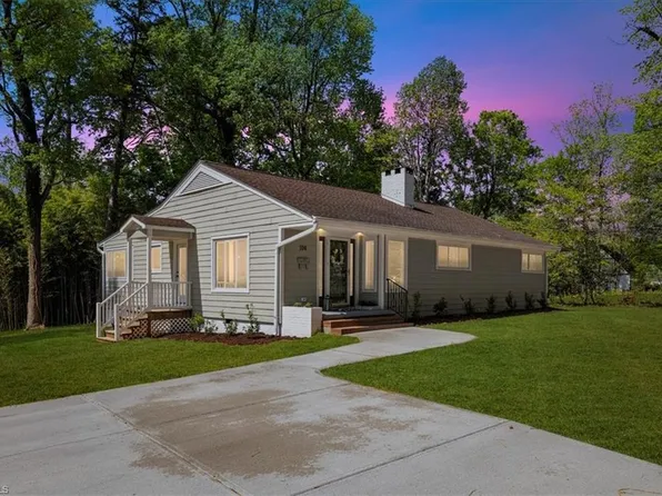 106 Circle Dr, Mebane, NC 27302