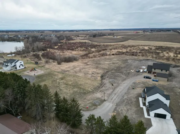 1097 20th Ave S, Sartell, MN 56377