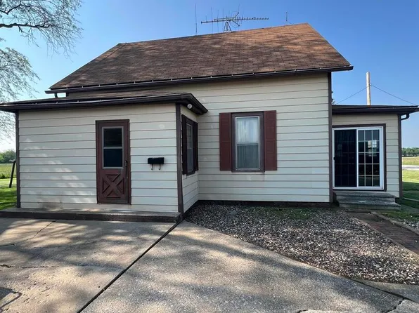 17318 245th St W, Illinois City, IL 61259