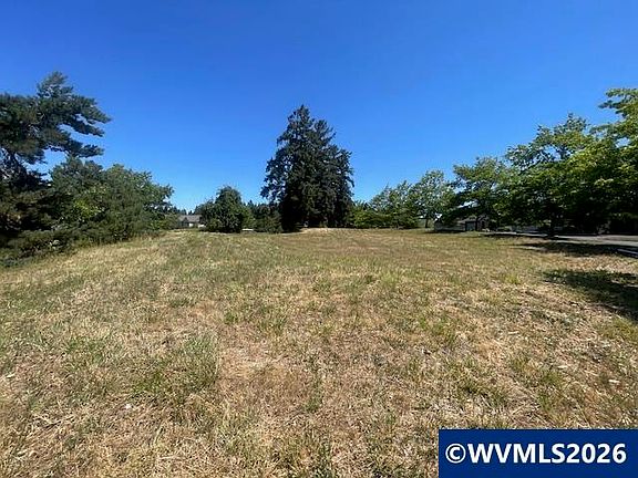 4th image of 4653 SW Birdsong Dr