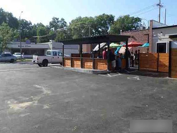 4th image of 5749 Walsh St