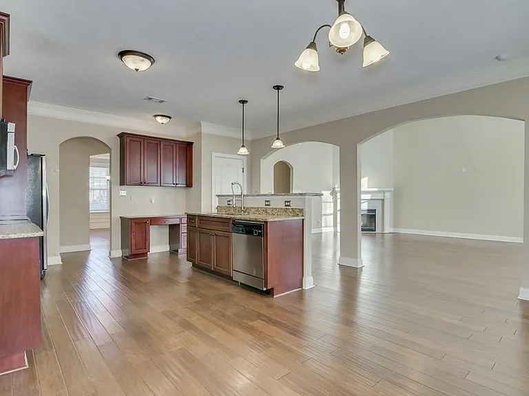 1567 Baldwin Lakes Dr — Photo 17