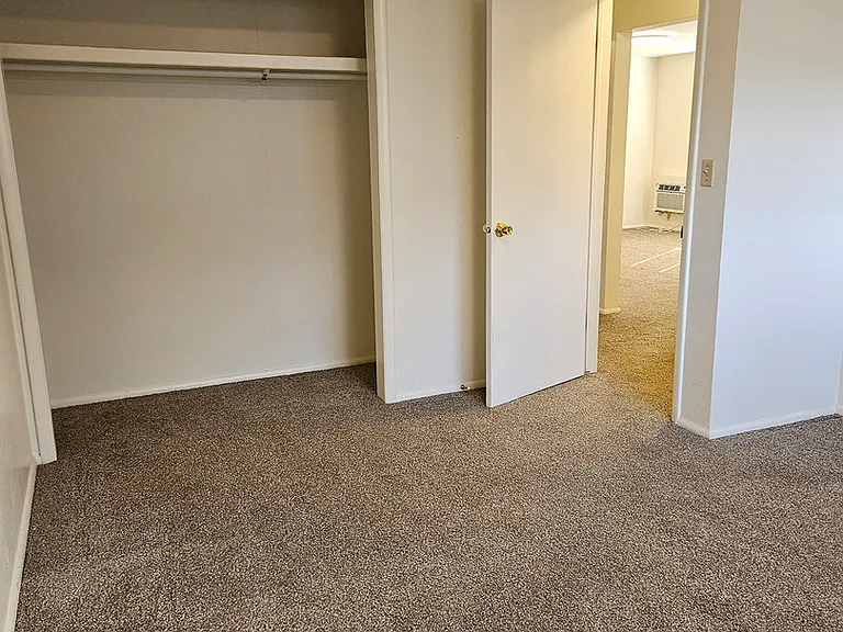 3519 N Woody Dr — Photo 17