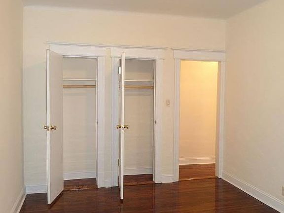 4th image of 2810 36th St APT 2