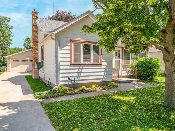316 Guenther St, Oshkosh, WI 54902
