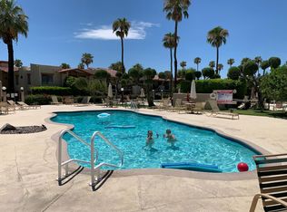 1407 N Sunrise Way UNIT 33, Palm Springs, CA 92262