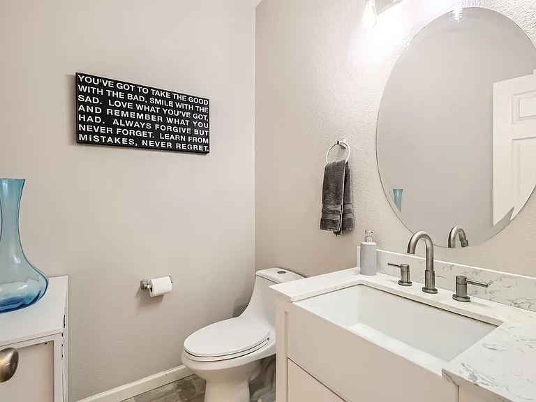 12125 Helena St — Photo 16