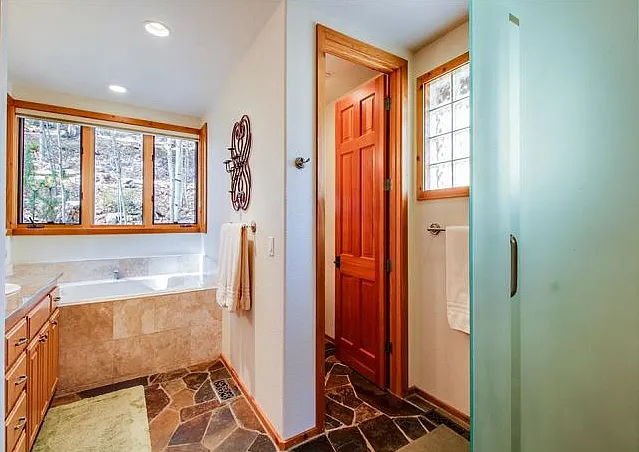 606 White Fir — Photo 5