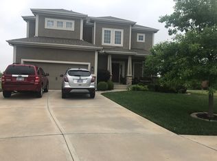 339 N Laurel St, Gardner, KS 66030