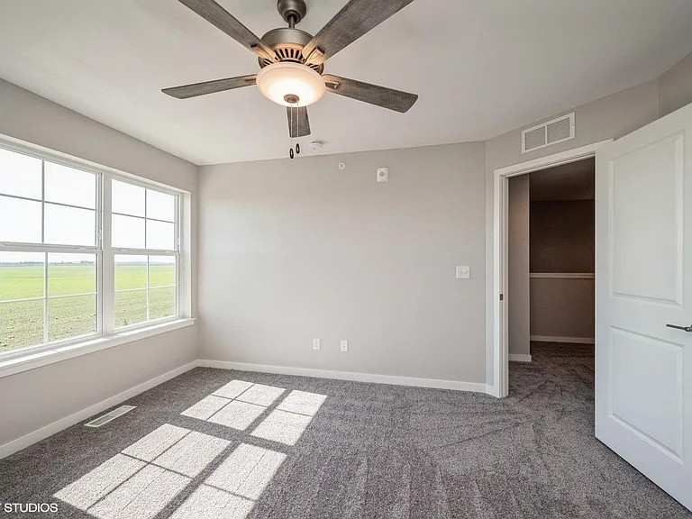 2773 Rookwood Ln — Photo 15
