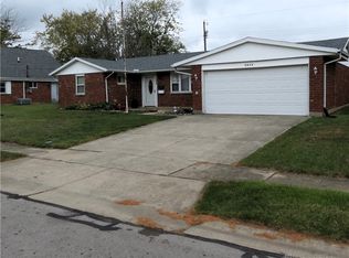 2016 Fair Oaks Dr, Sidney, OH 45365