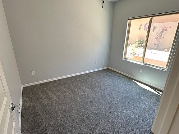 5th image of 1319 Beehive Ln
