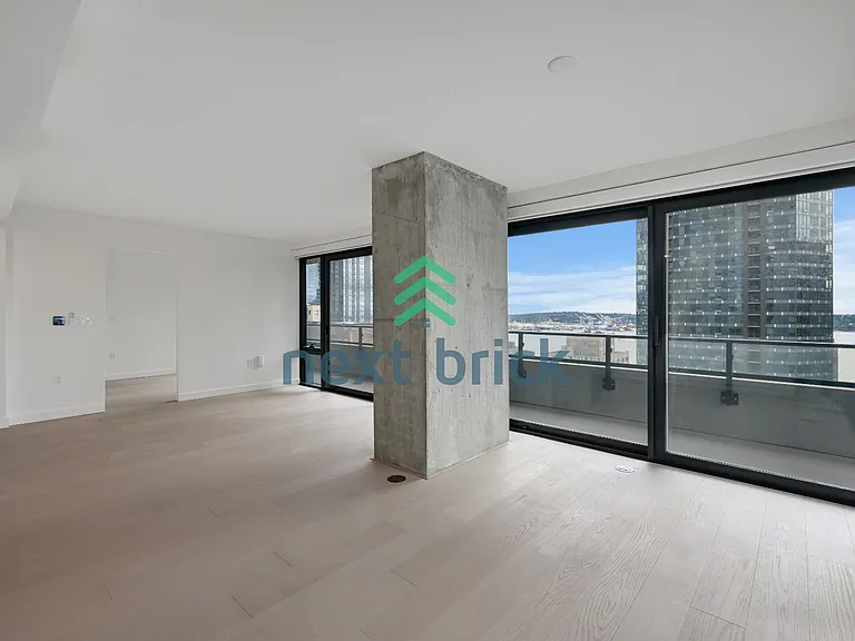 300 Virginia St #1712 — Photo 2