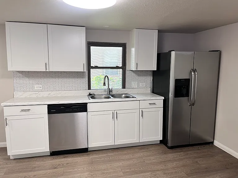 314 Williams St — Photo 14