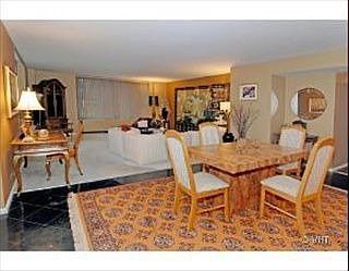 4th image of 777 N Michigan Ave APT 1800