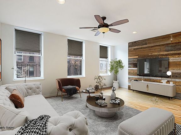 3rd image of 155 W 123rd St APT 3