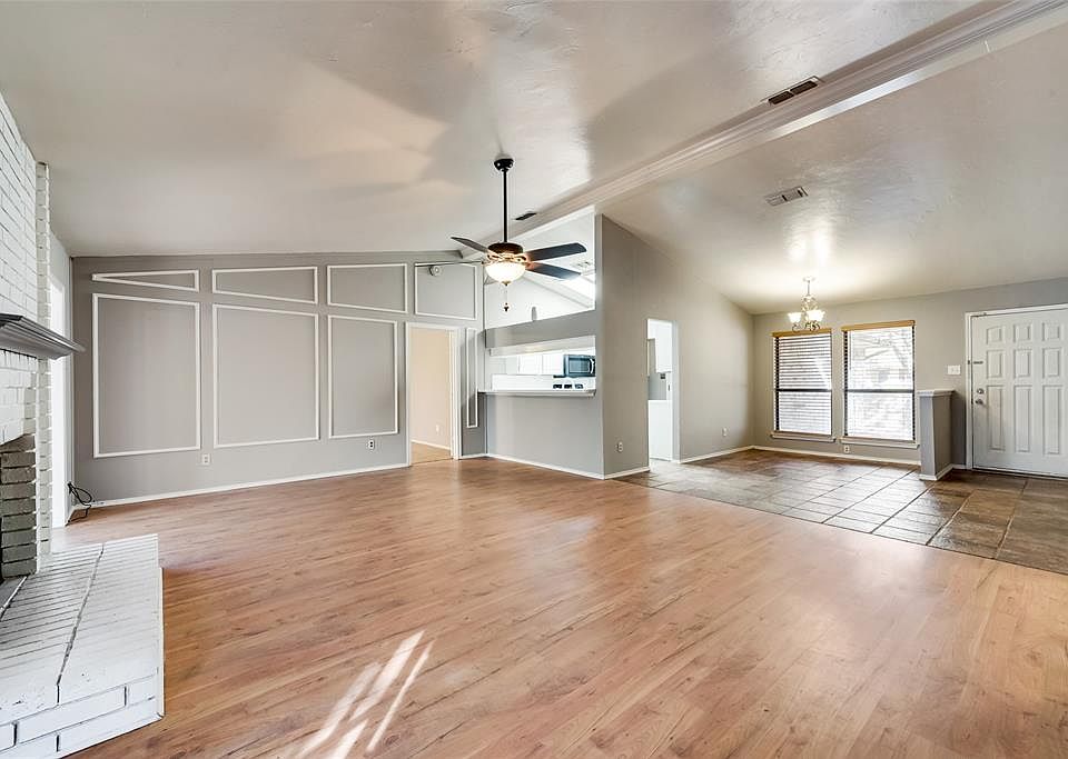 1st image of 2108 Rainwood Ct
