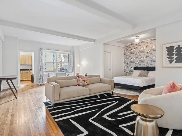 400 E 52nd St APT 6E, Manhattan, NY 10022