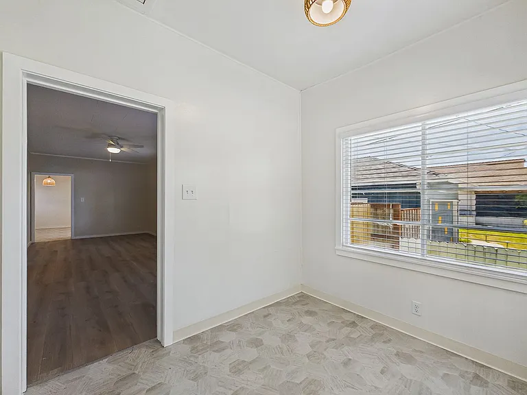 3325 F St — Photo 18