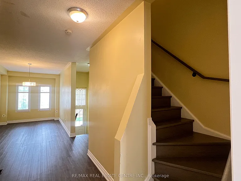 435 Hensall Cir #178 — Photo 13