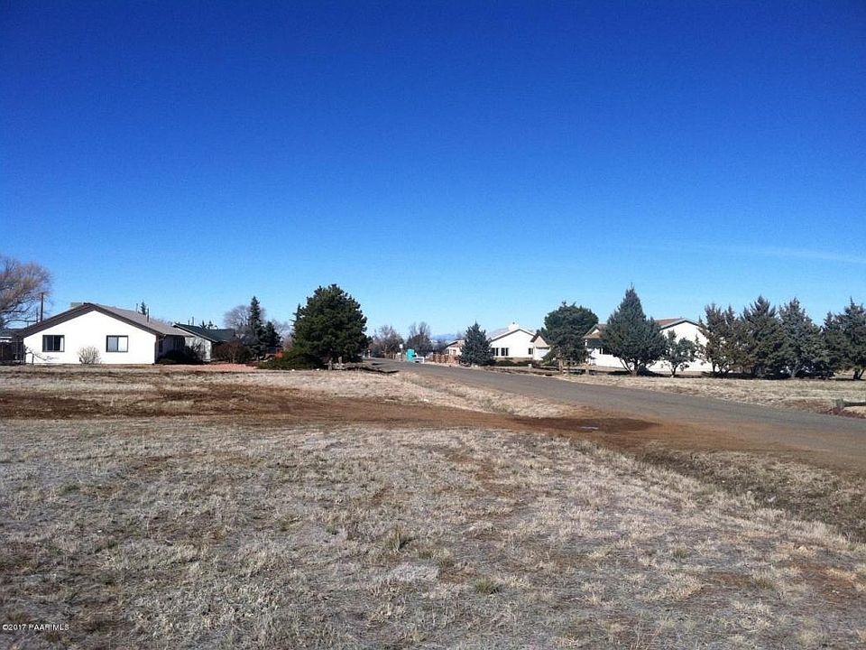 2nd image of 3200 N Valley View Dr Unit 3