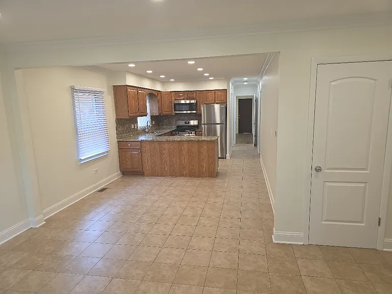 826 E Capri Dr #1 — Photo 5