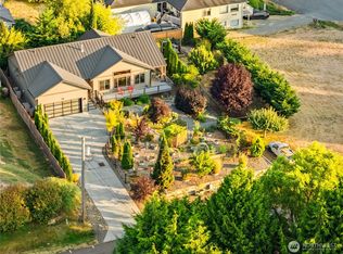 5095 NE Willow Rd, Hansville, WA 98340