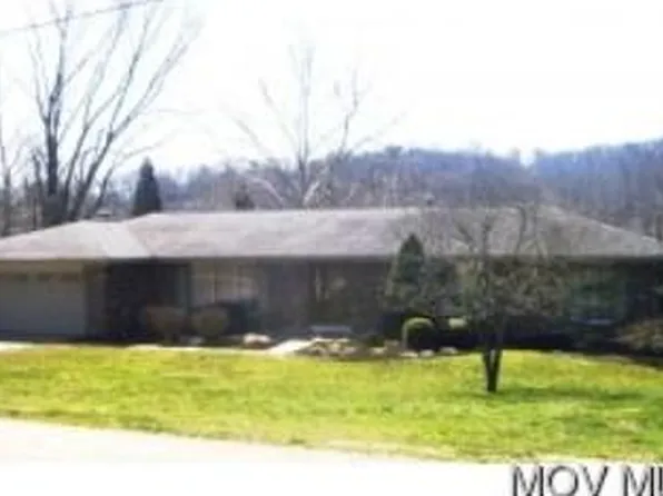 505 Lawton Rd, Marietta, OH 45750