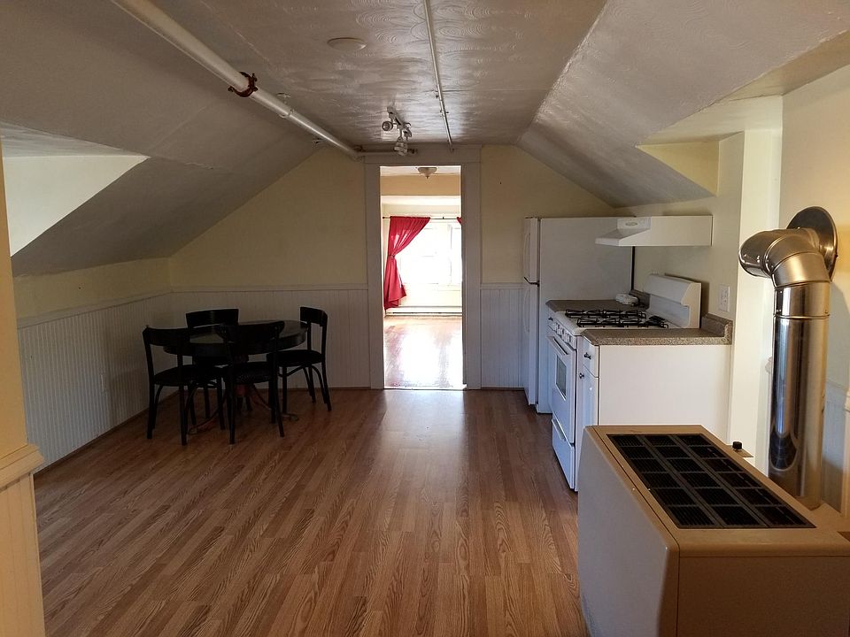 1st image of 145 Bradford St #4