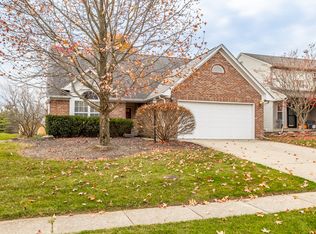 879 Charter Woods Dr, Indianapolis, IN