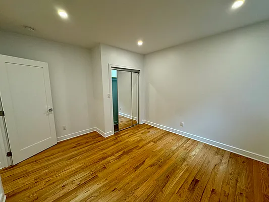 Rented by Oxford Property Group | media 6