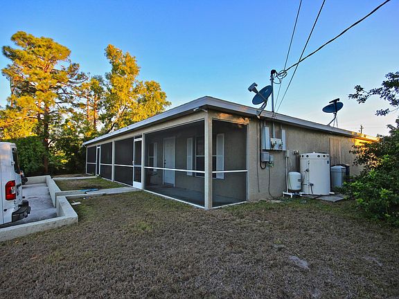 2nd image of 5316 27th St SW #5316