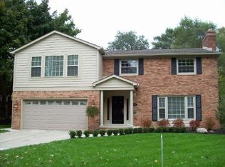 1172 Bedford Rd, Grosse Pointe Park, MI 48230