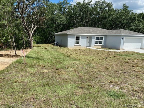 3rd image of 7883 N Fieldstone Dr