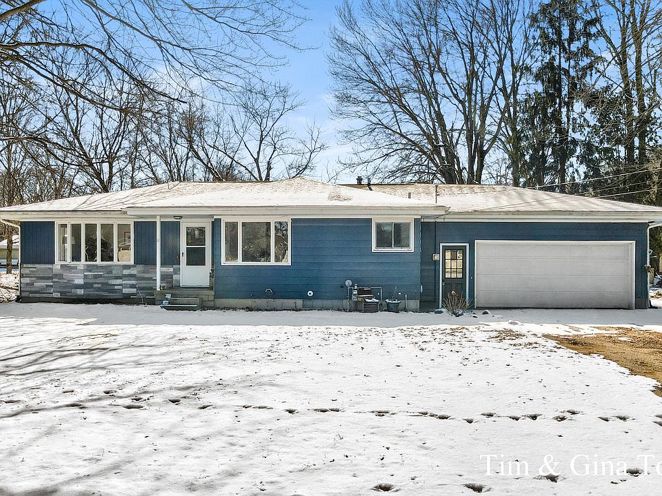 1st image of 568 Greenfield St