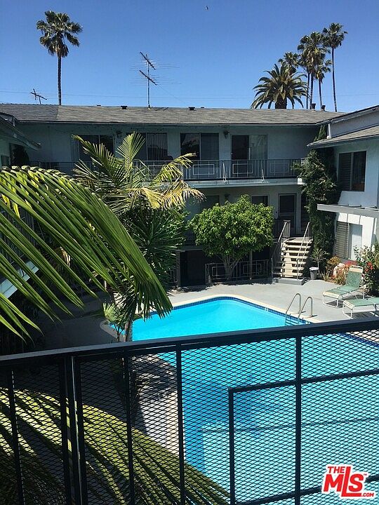 1st image of 3711 Mentone Ave APT 6