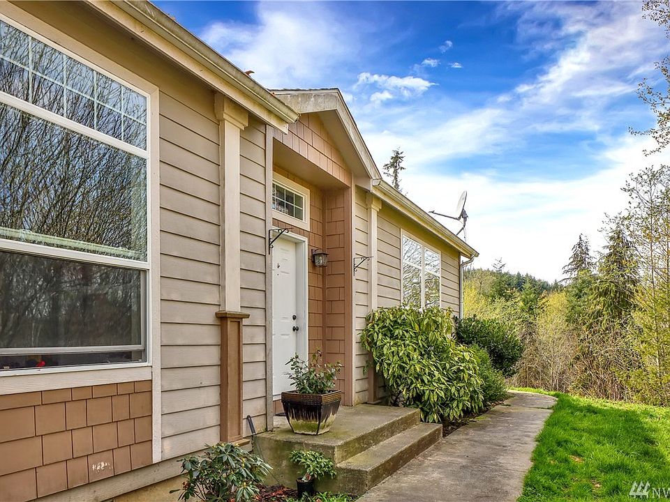 1st image of 1075 Falls Dr
